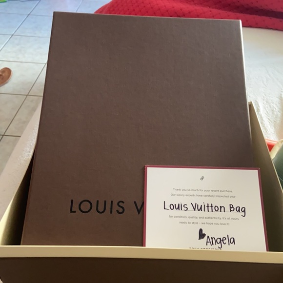 Louis Vuitton Alma PM Sea Foam Green Epi leather - Picture 2 of 11